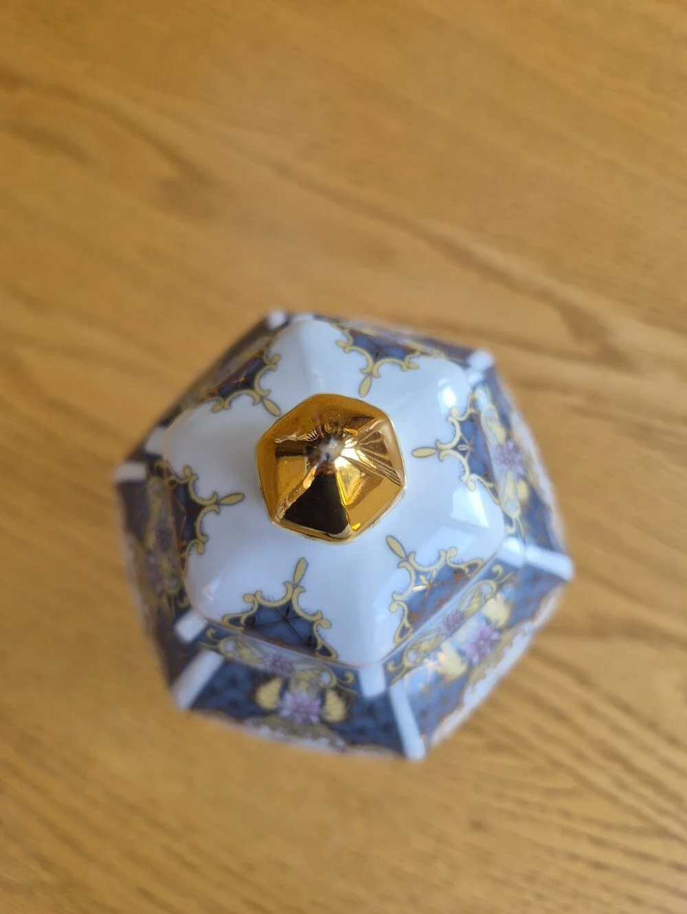 Vintage Toyo Japan Ginger Jar Hexagonal Porcelain